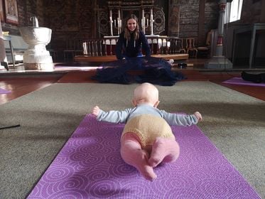 Rahbarning qolini sorib oling